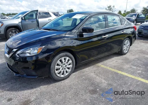 2018 Nissan Sentra S из США, поврежденный, VIN 3N1AB7AP8JY224064